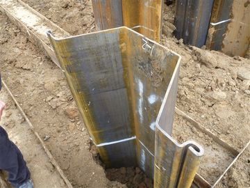 Z datilografa a pilha laminada a alta temperatura da chapa de aço para a construção na água ou no lado da água